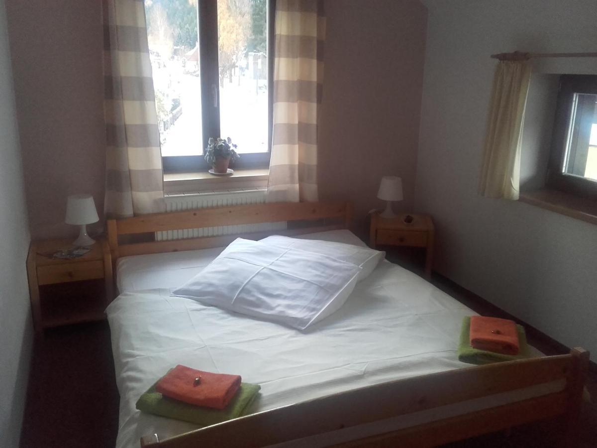 Hotel Anna Harrachov Buitenkant foto