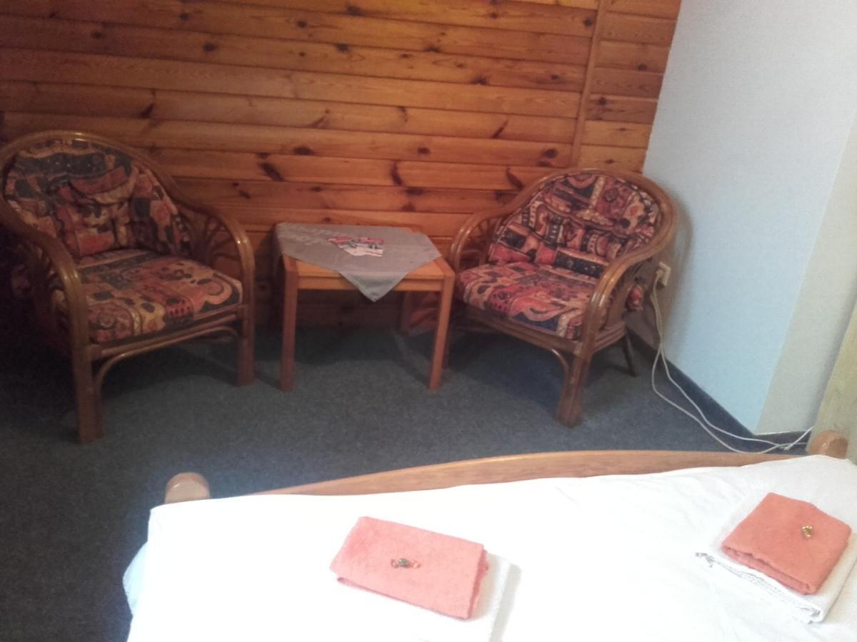 Hotel Anna Harrachov Buitenkant foto