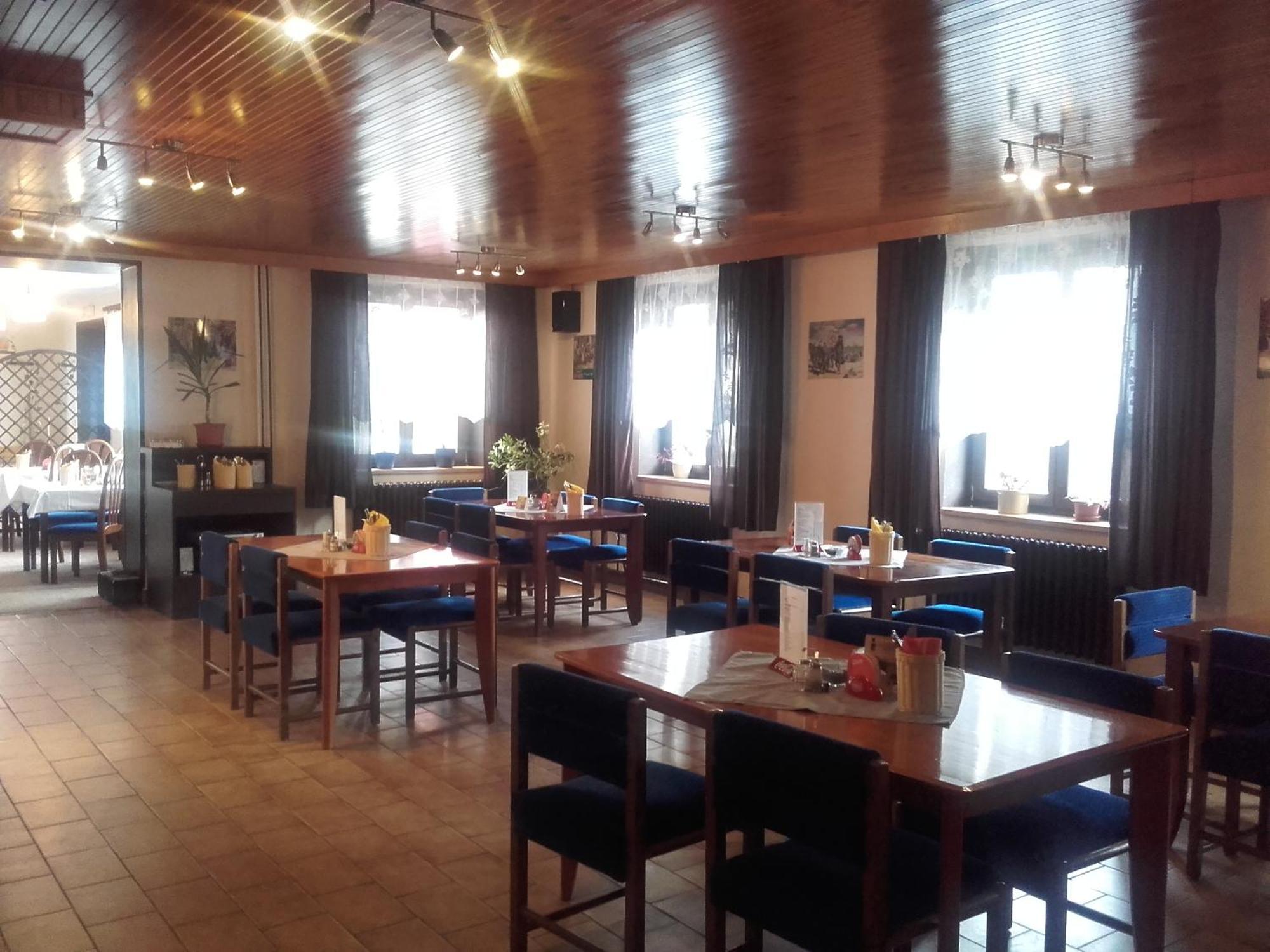 Hotel Anna Harrachov Buitenkant foto