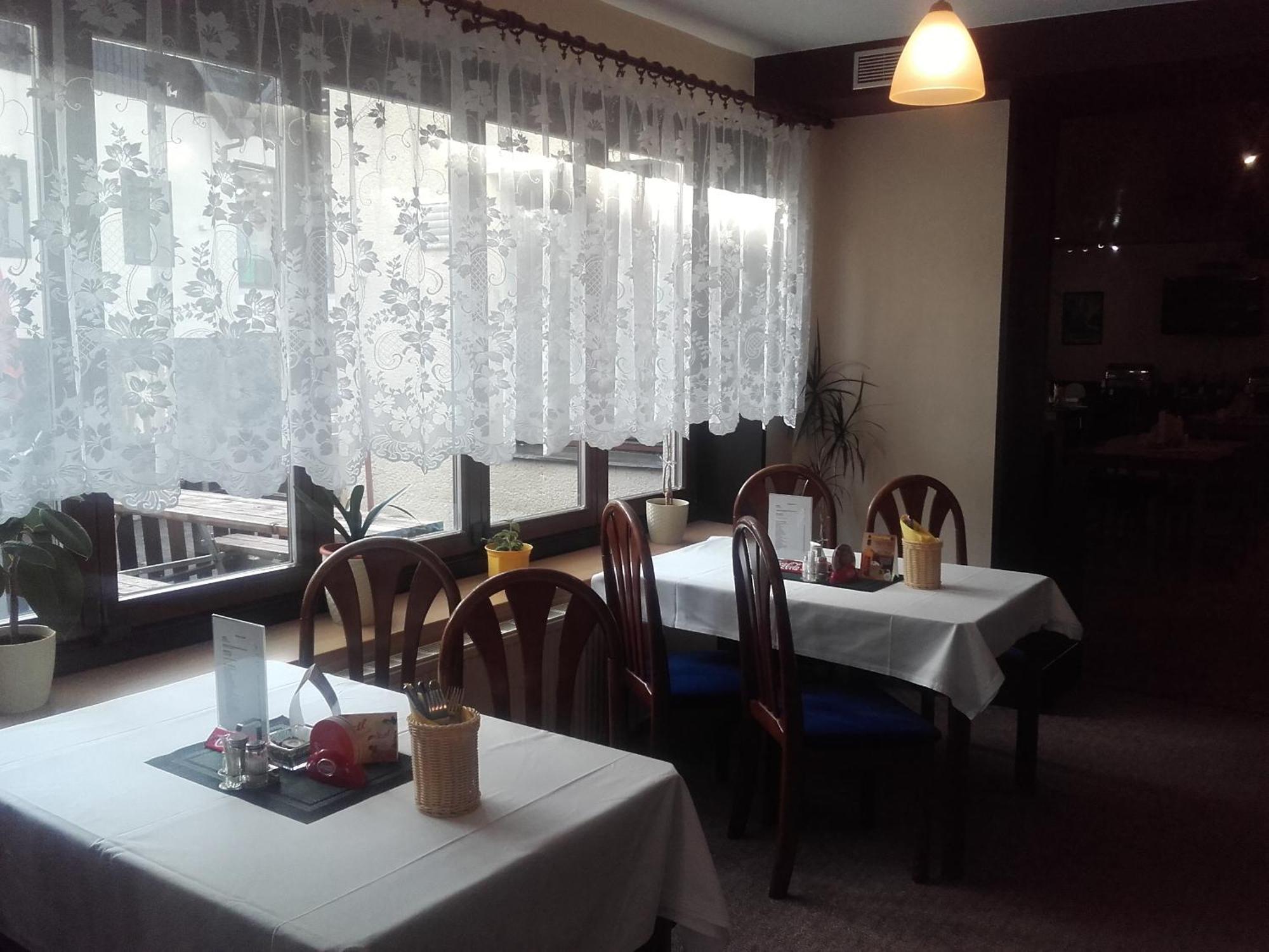 Hotel Anna Harrachov Buitenkant foto